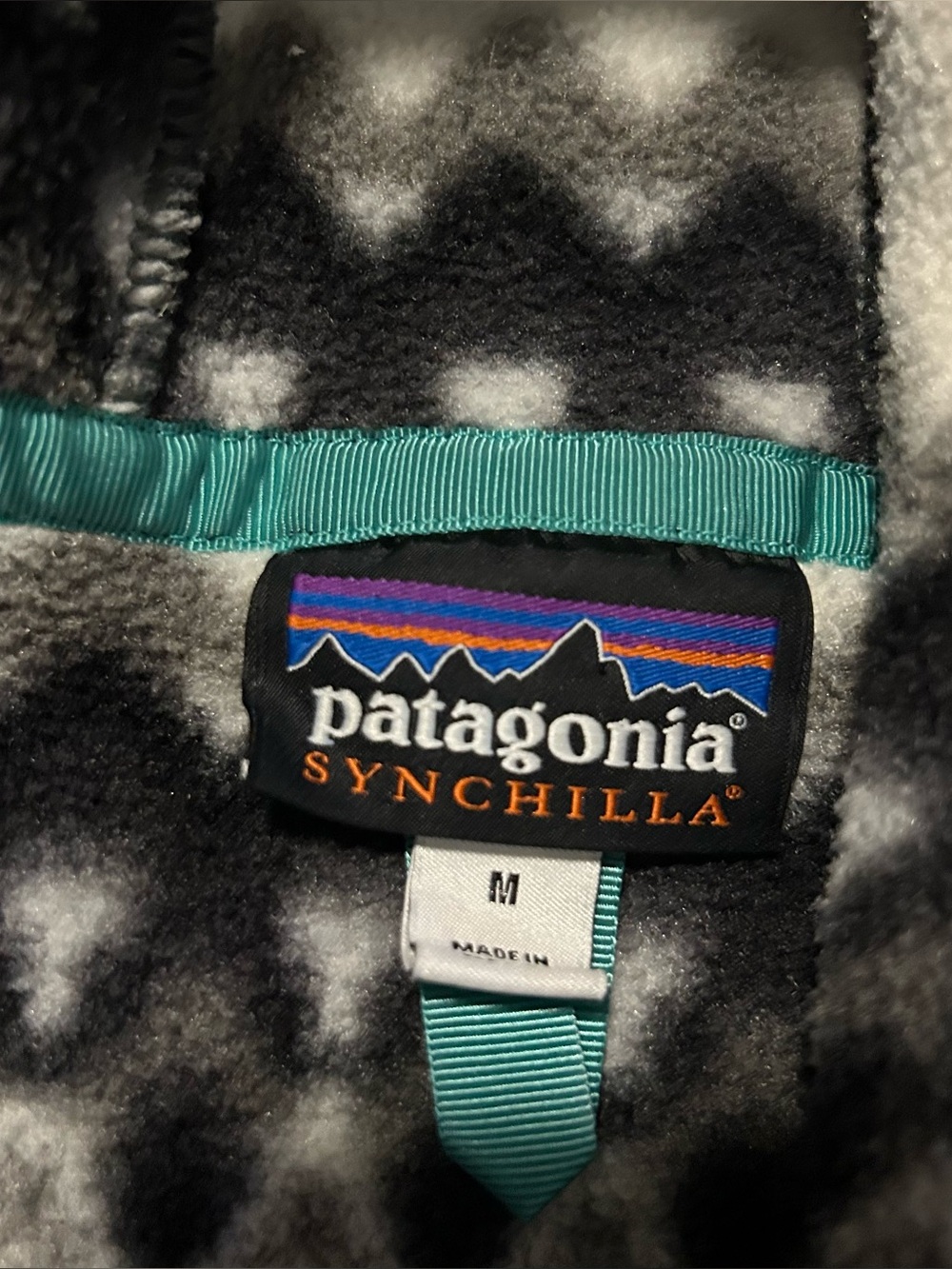 Patagonia Synchilla Cliff Forge Grey Geometric Print Hooded Fleece Jacket Size M - Picture 6 of 9